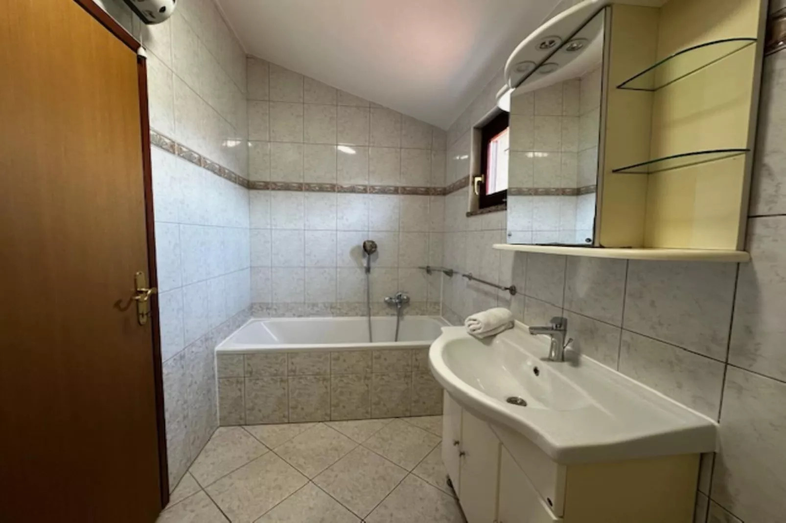 Apartment Branko II in Porec, Istria-Bathroom