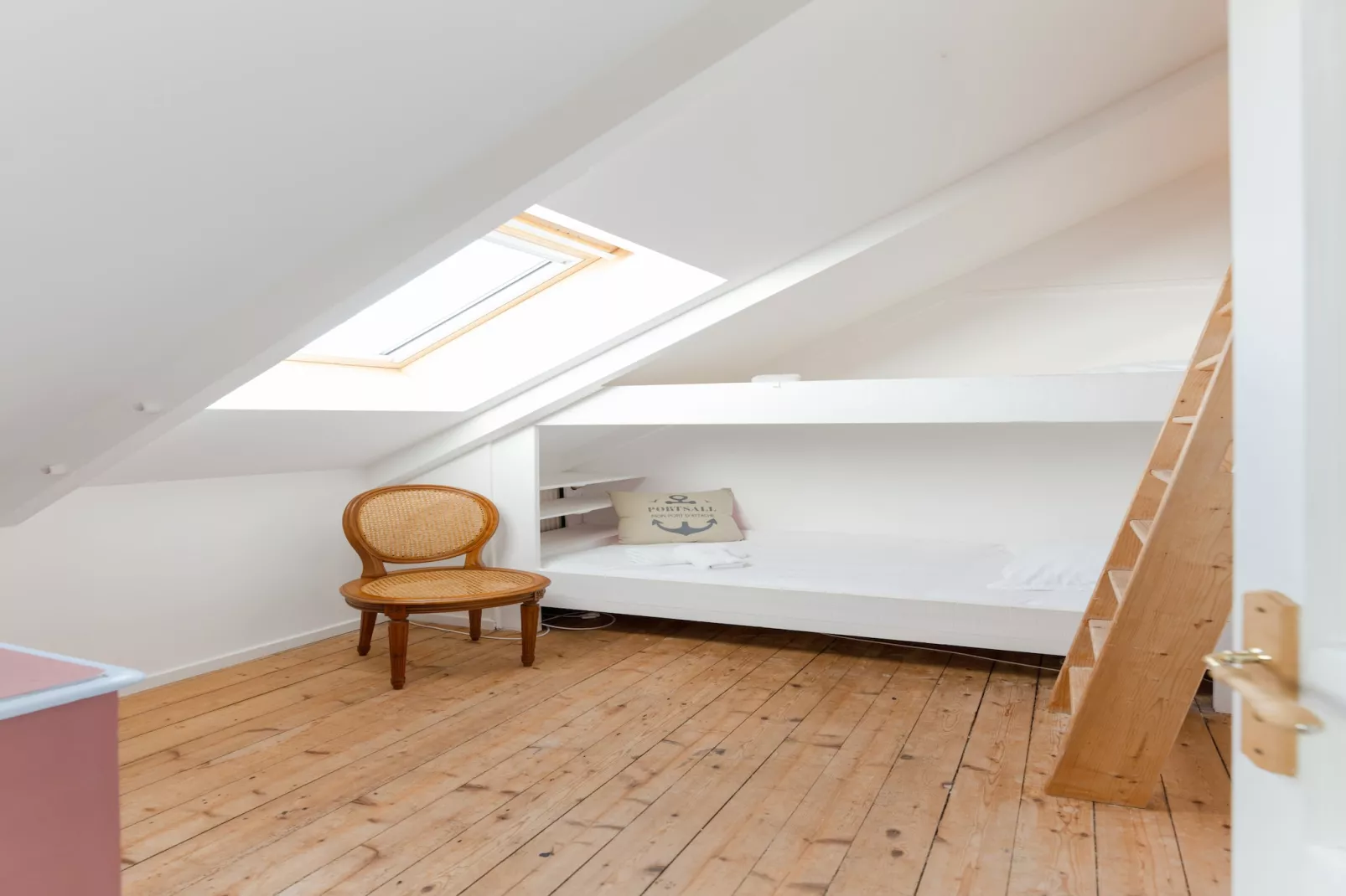 TY STREJOU - Portsall-Bedroom