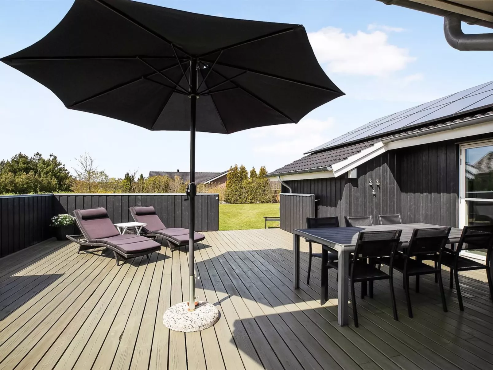 "Delko" - 650m from the sea-Draußen