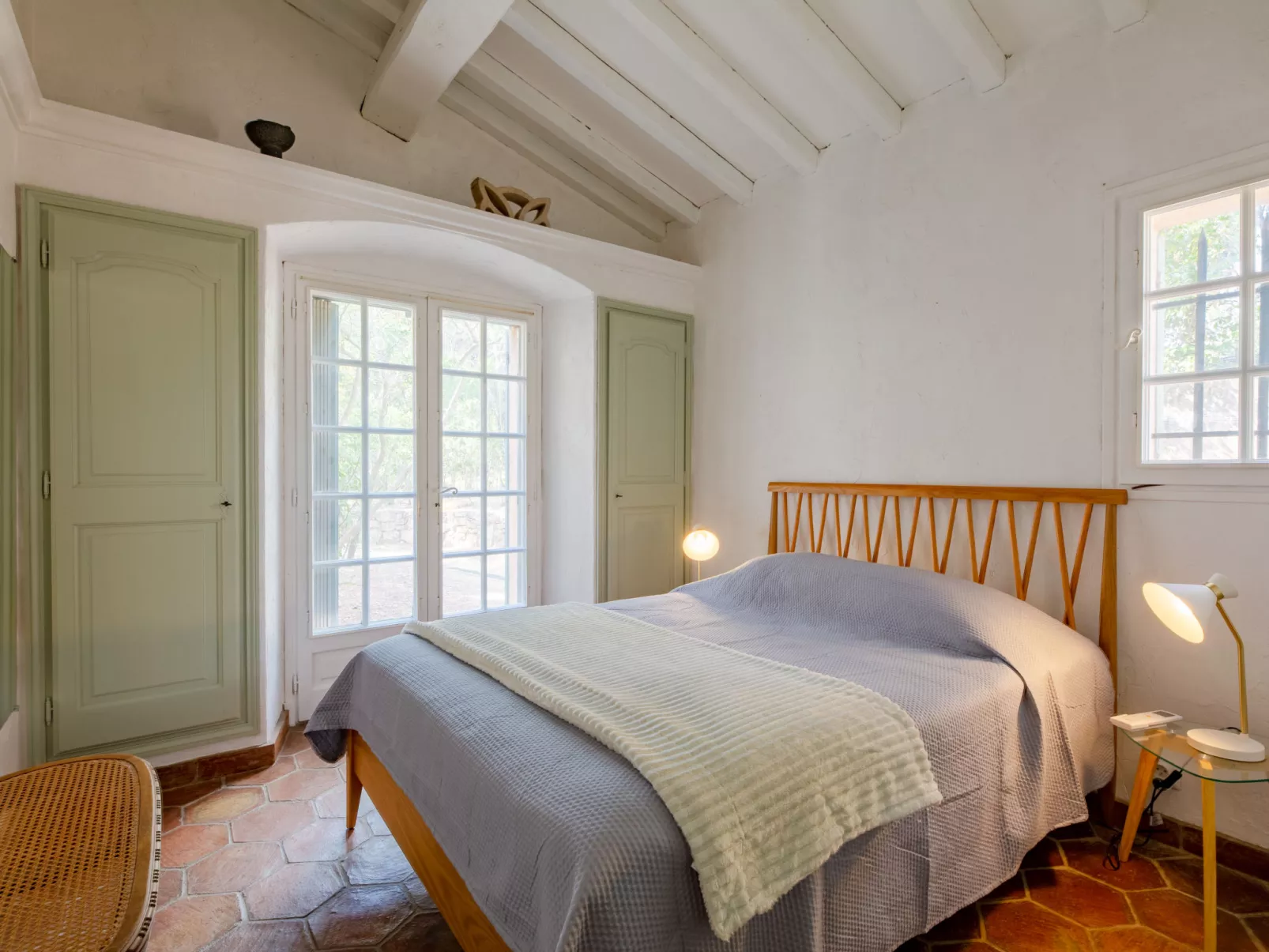Les Agasses-Inside
