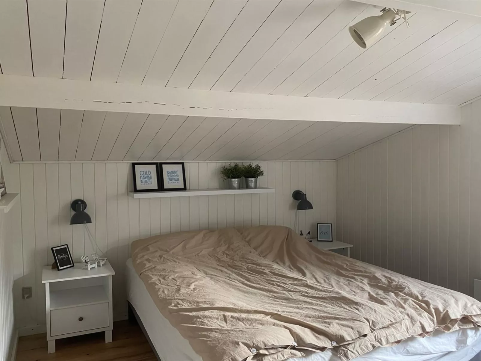 "Hjort" - 1.2km from the sea-Inside