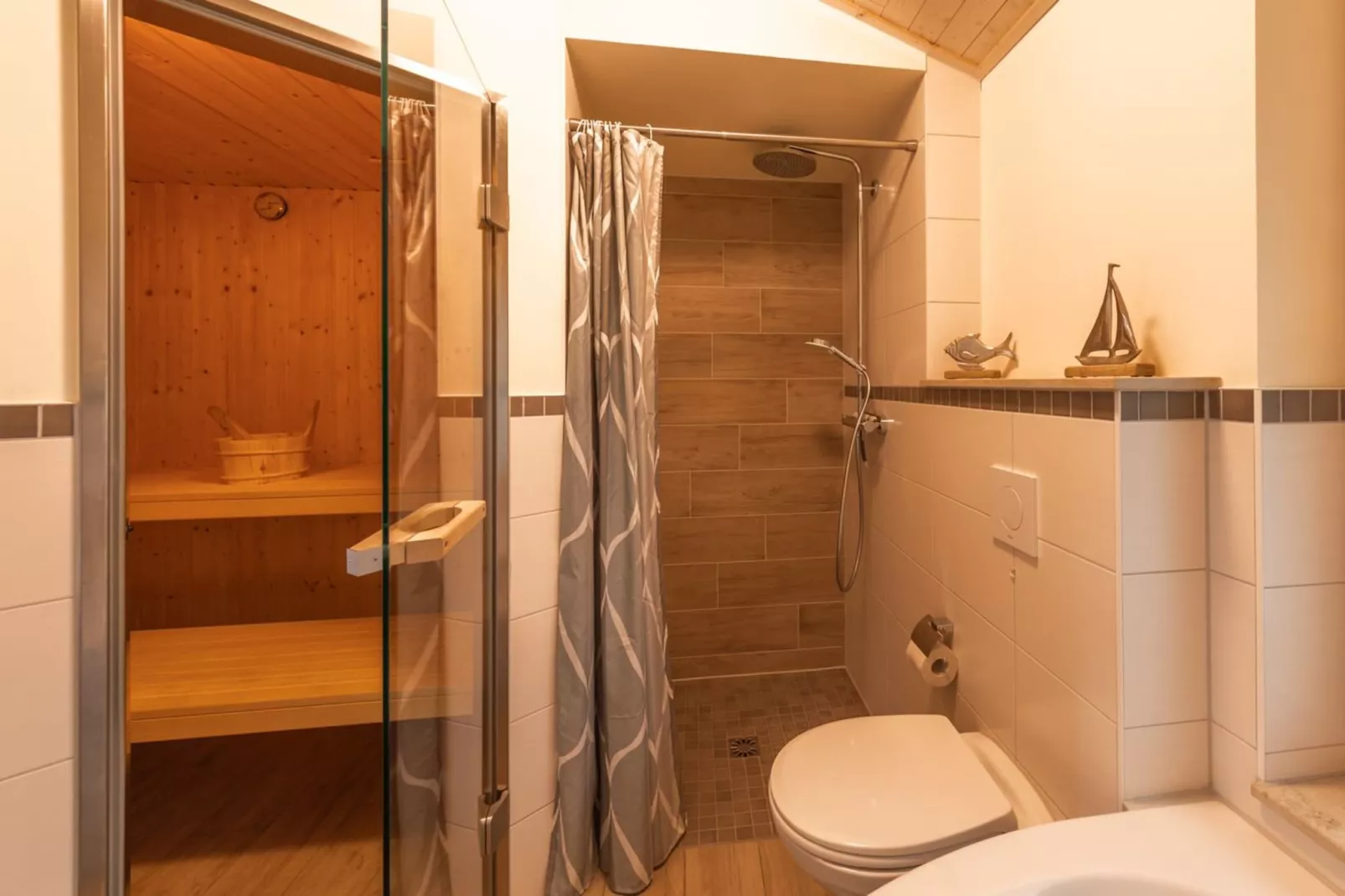 FH Seeschwalbe 331-Bathroom
