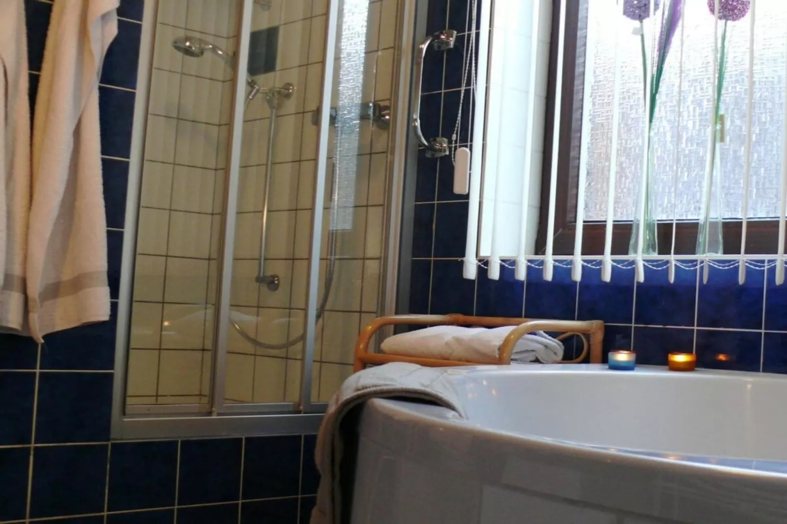 490178-Bathroom