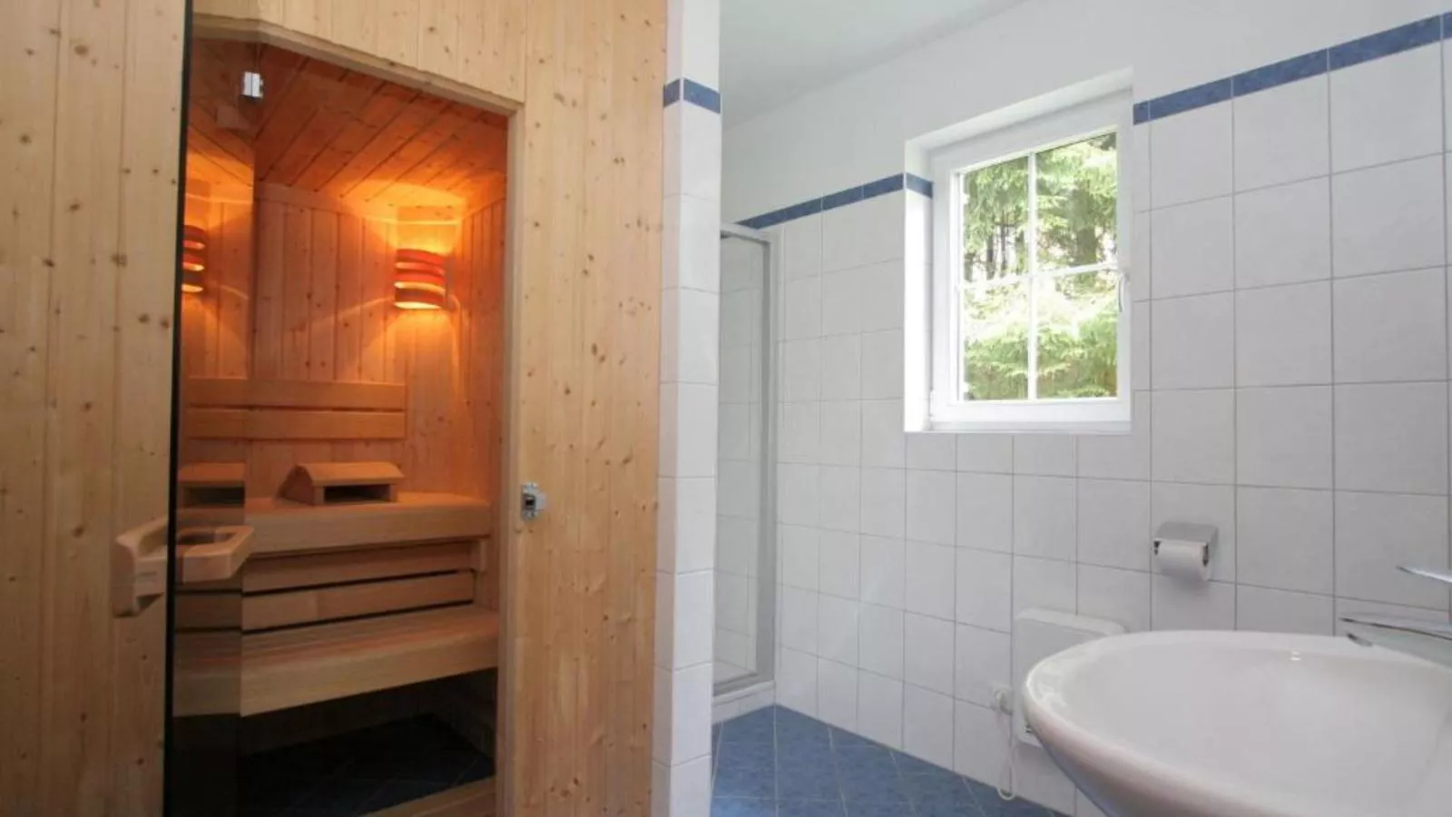 An der Piste-Badezimmer