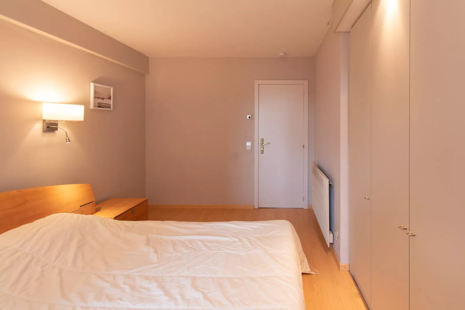 DIRECTOR 0201/ AC2-Schlafzimmer
