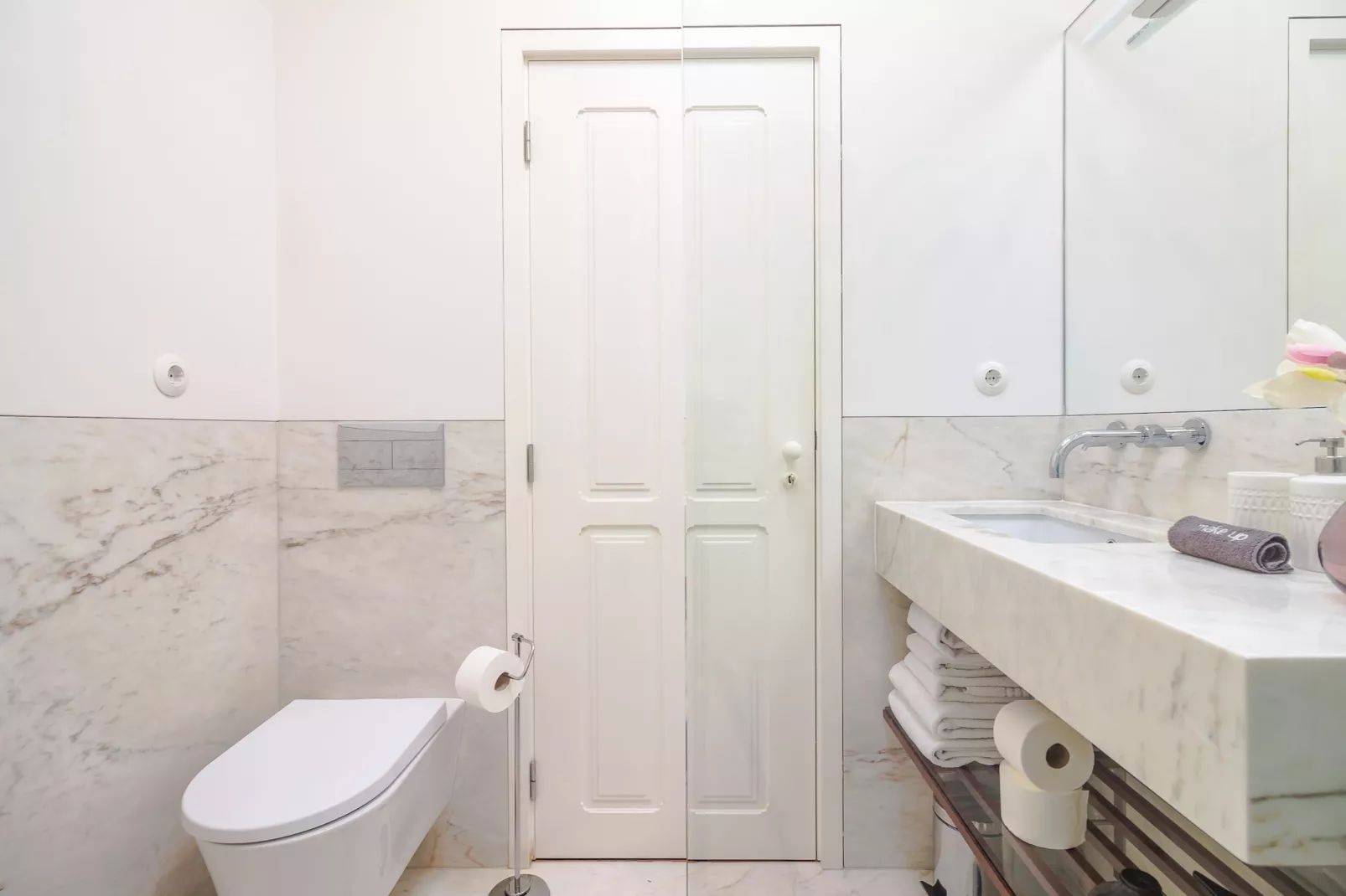 YOUROPO - Market 4C-Bathroom