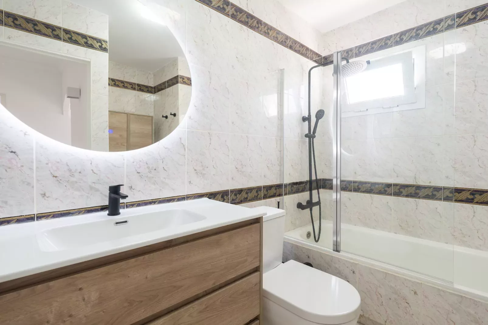 SUNSET HOUSE LOS CAIDEROS-Bathroom