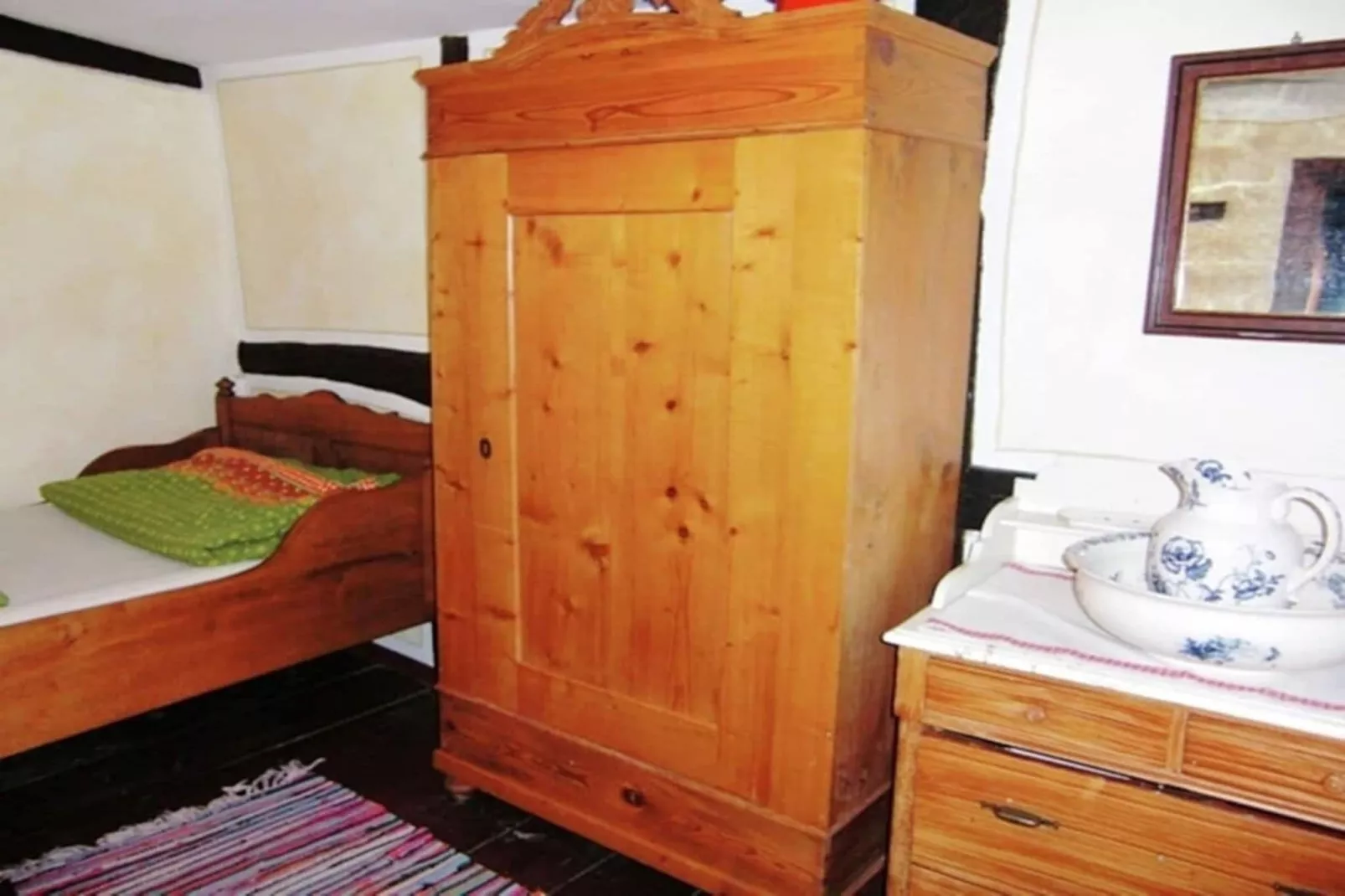151576-Schlafzimmer