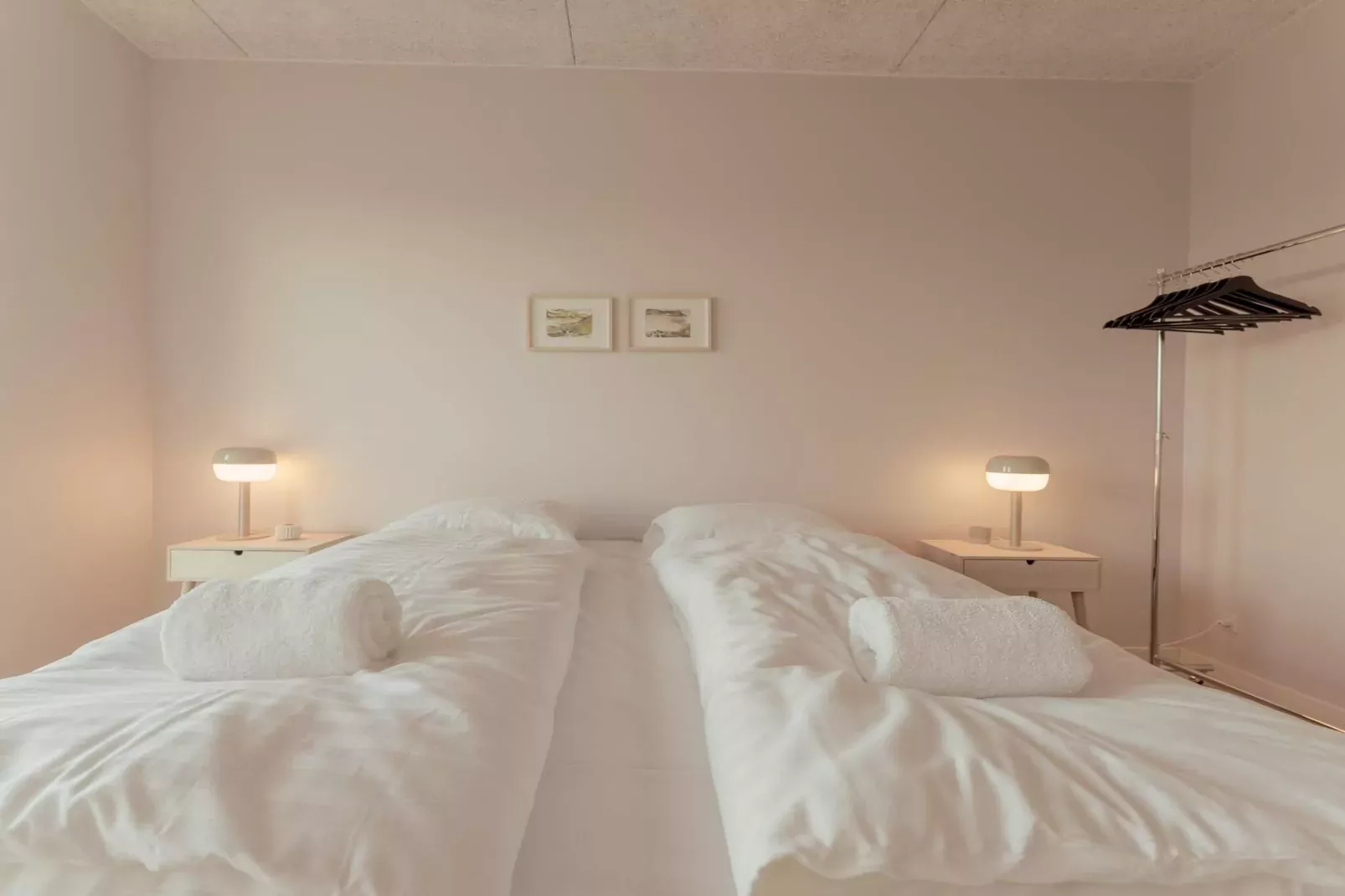Stylish 4BR Apt in Torshavn - By Traum Ferienwohnungen-Indoor