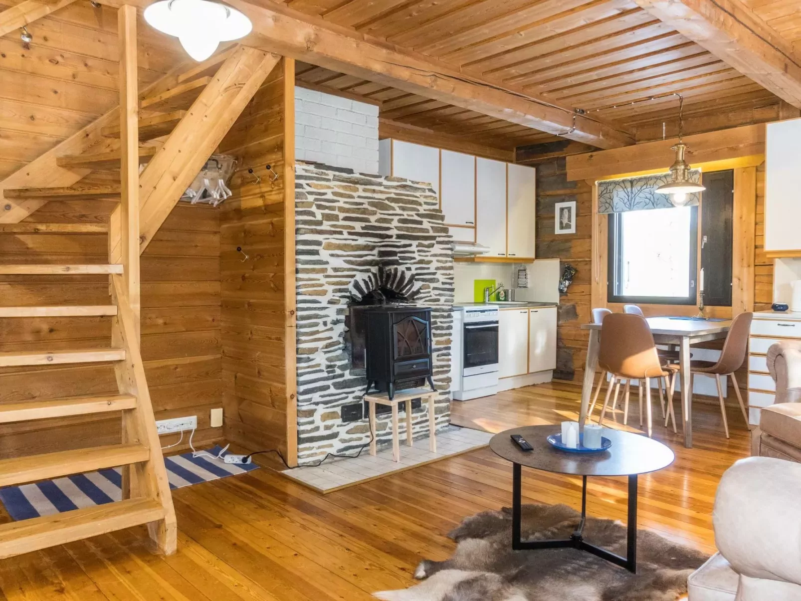 Old logger´s house-Inside