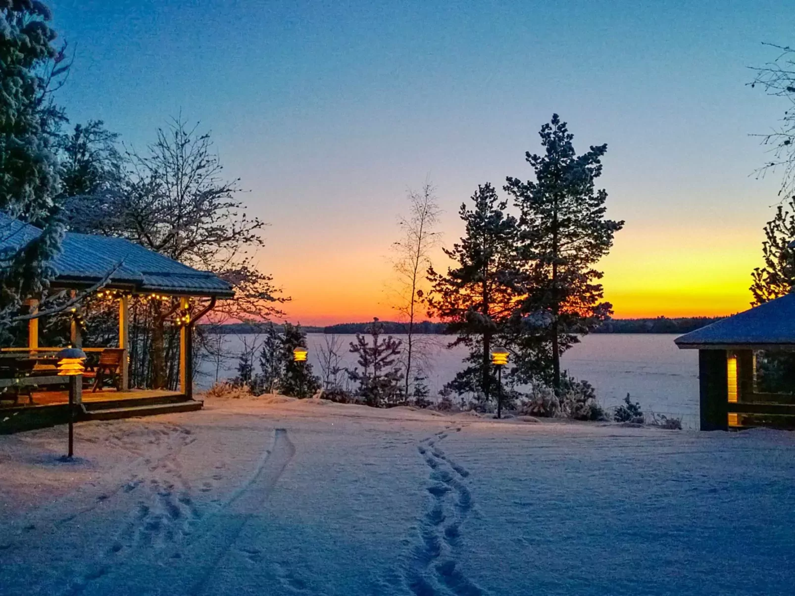 Ilotupa-Outside