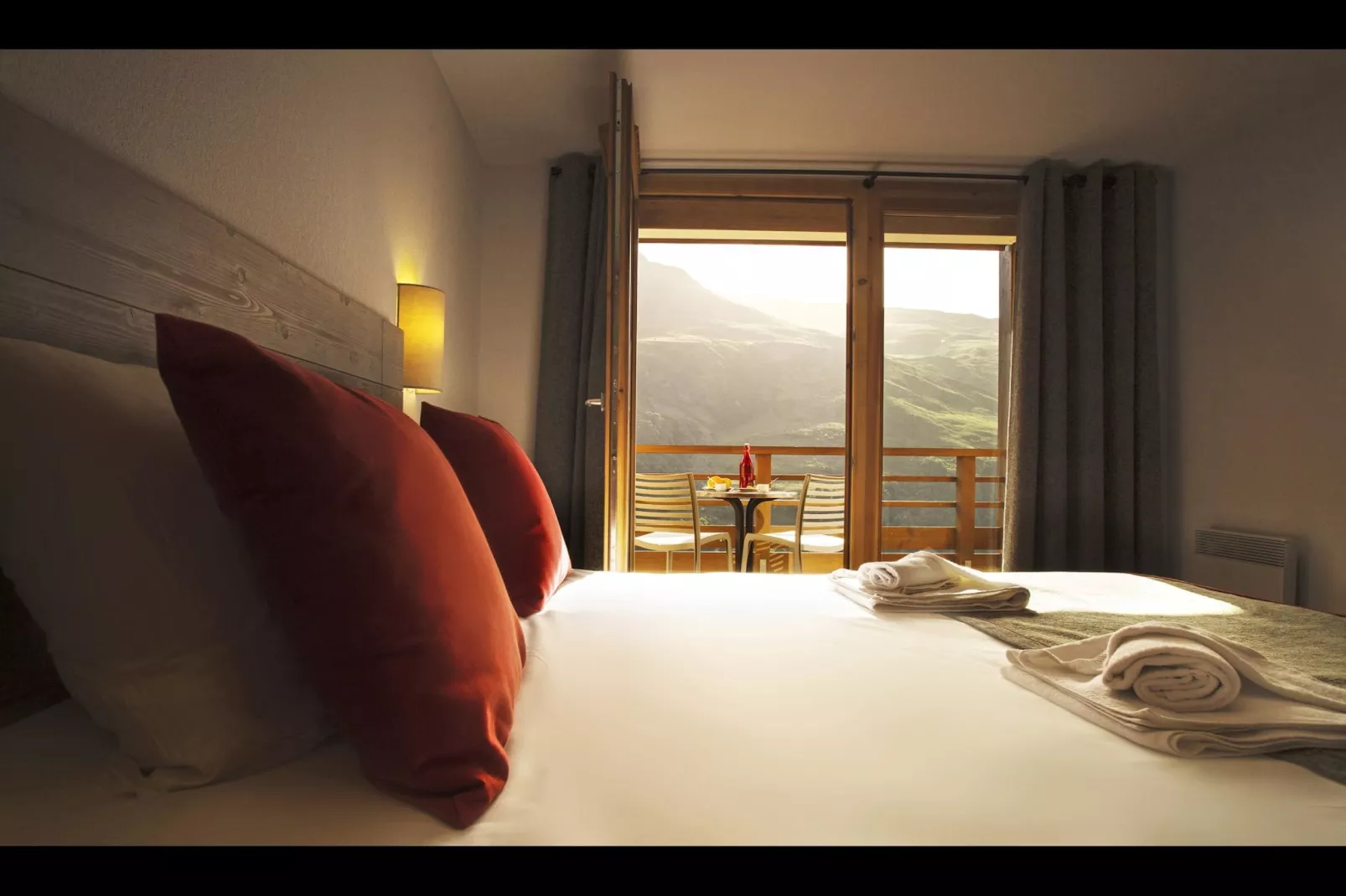 LES MENUIRES_S12V-Bedroom