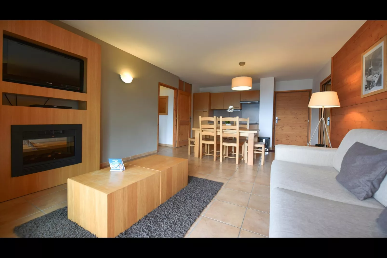 3 Pièces 6 Pers Confort_8PM-Wohnzimmer