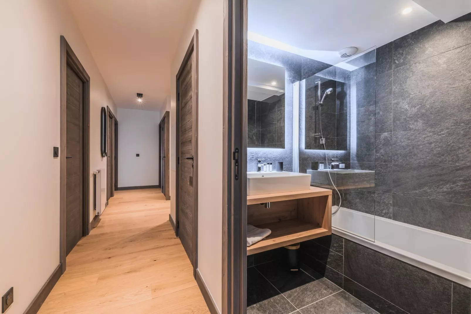 Résidence PLAN PEISEY Le Quartz -A50S-Bathroom