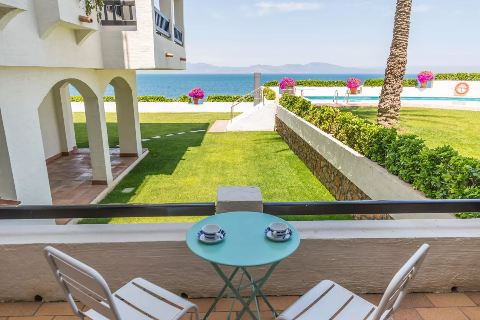 Diana-Terrace balcony