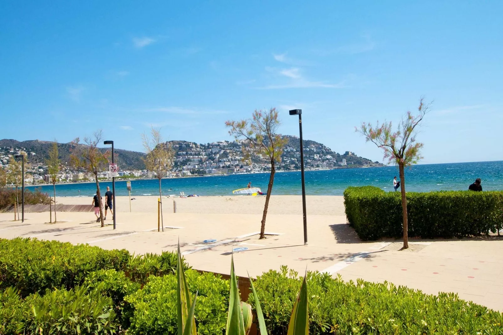 1224 LA PLAGE vista Mar-Areas summer 1km