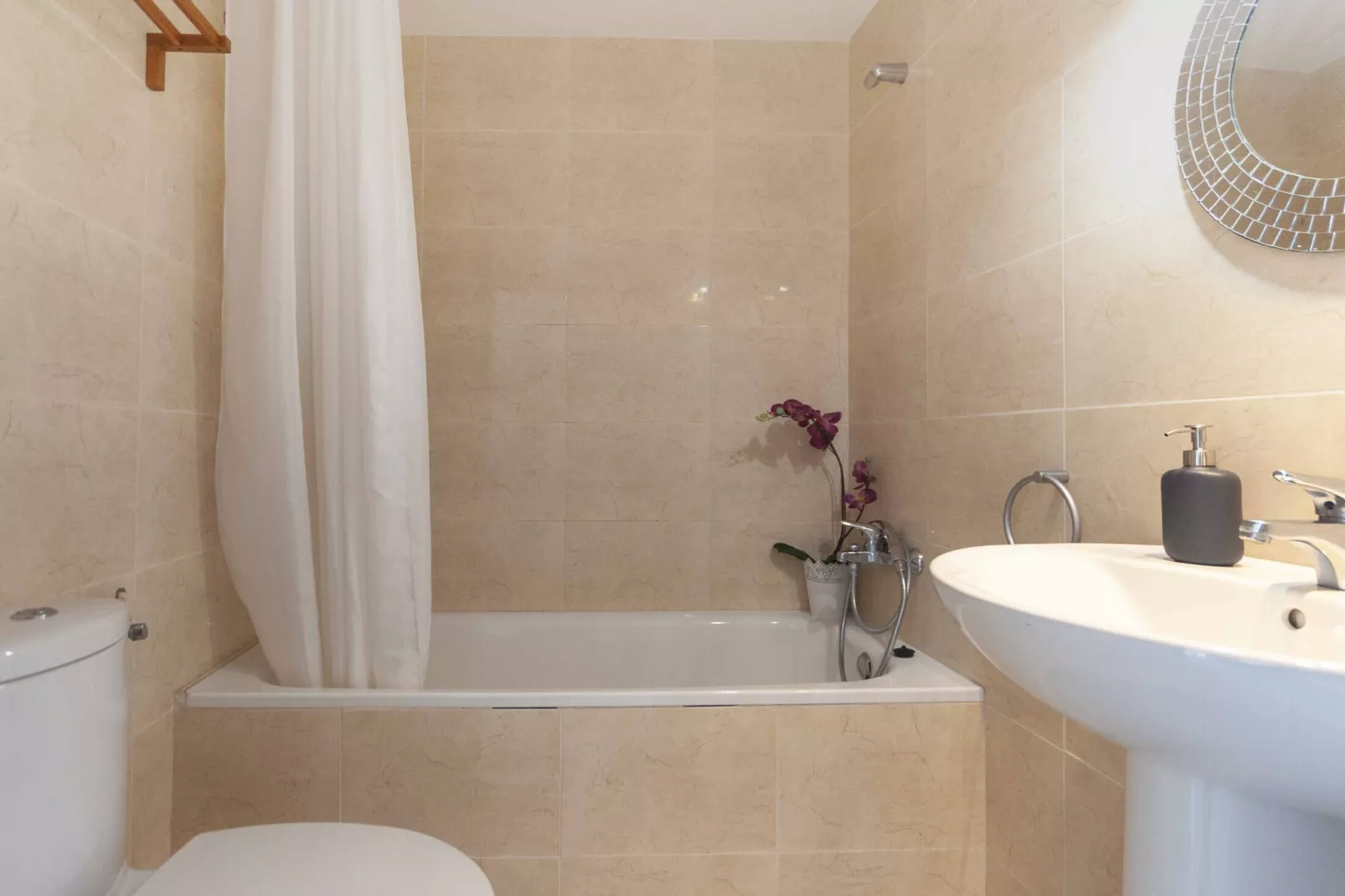1235 BLAUMARINA con piscina-Salle de bain