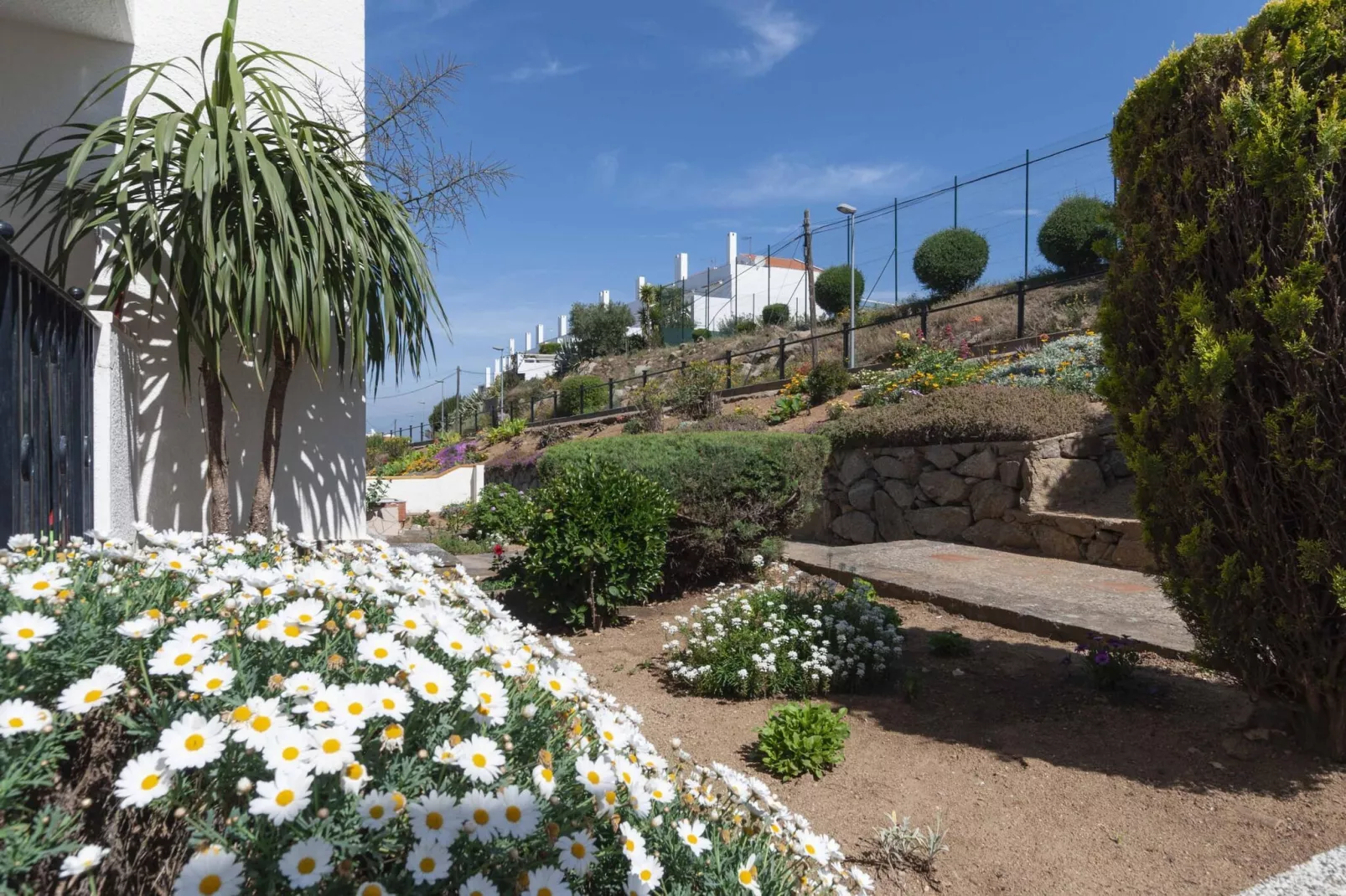 1205 JARDINS con PISCINA-Gardens summer