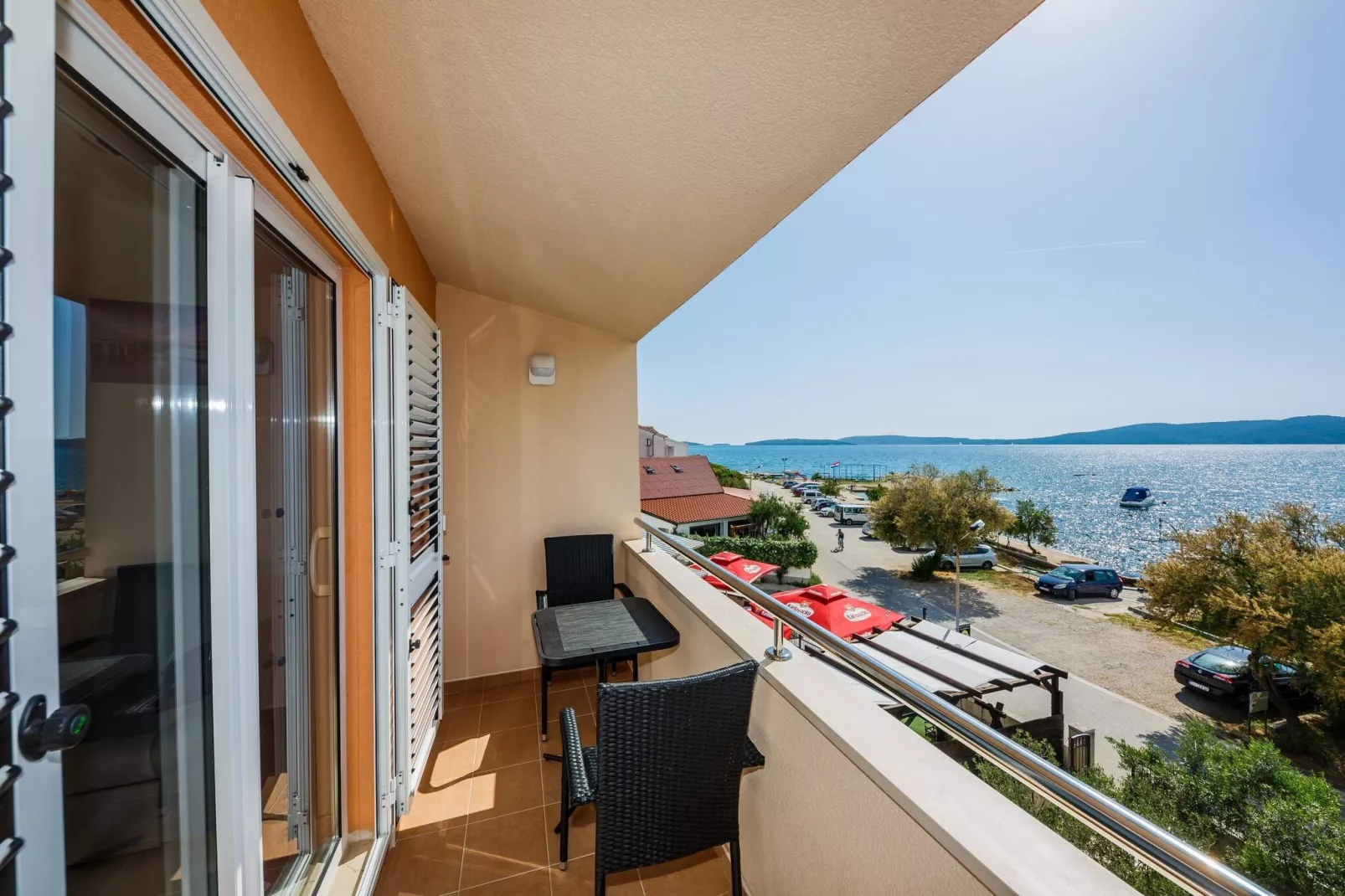 Apartments Savin - two bedroom apartment-Terrassenbalkon