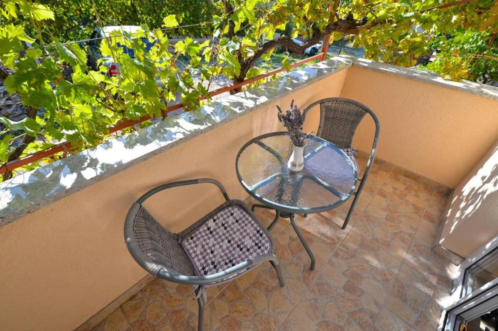 Apartment Pia - two bedroom apartment-Terrasse