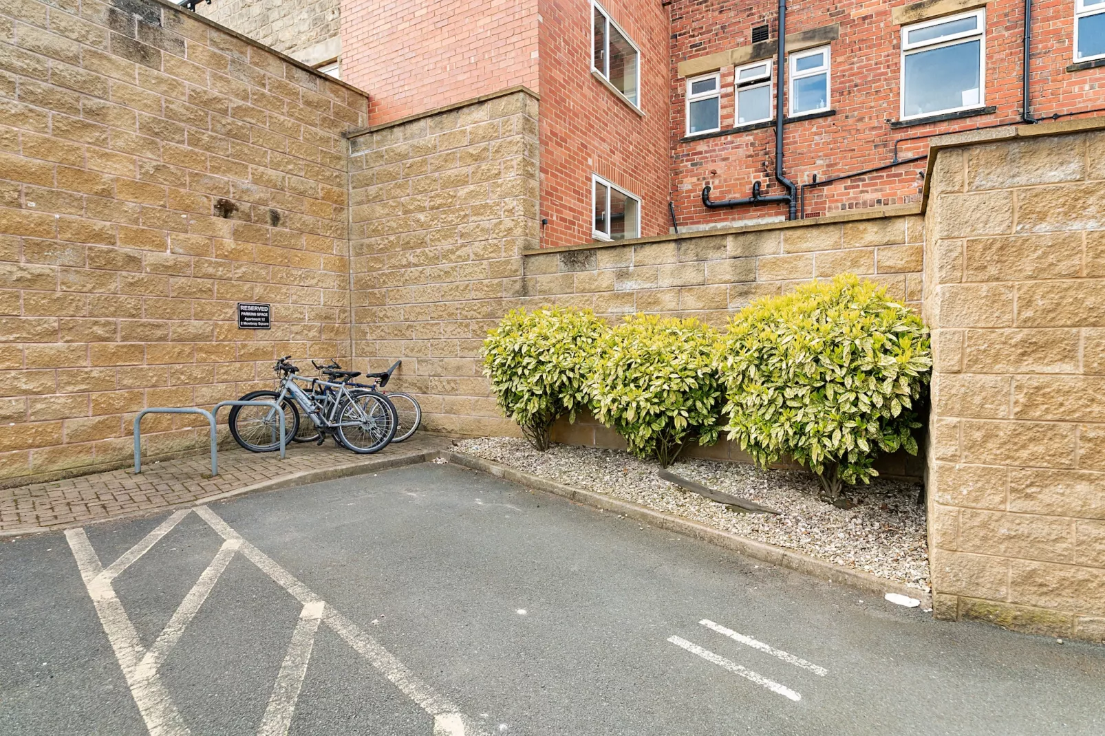 Mowbray-Park facilities