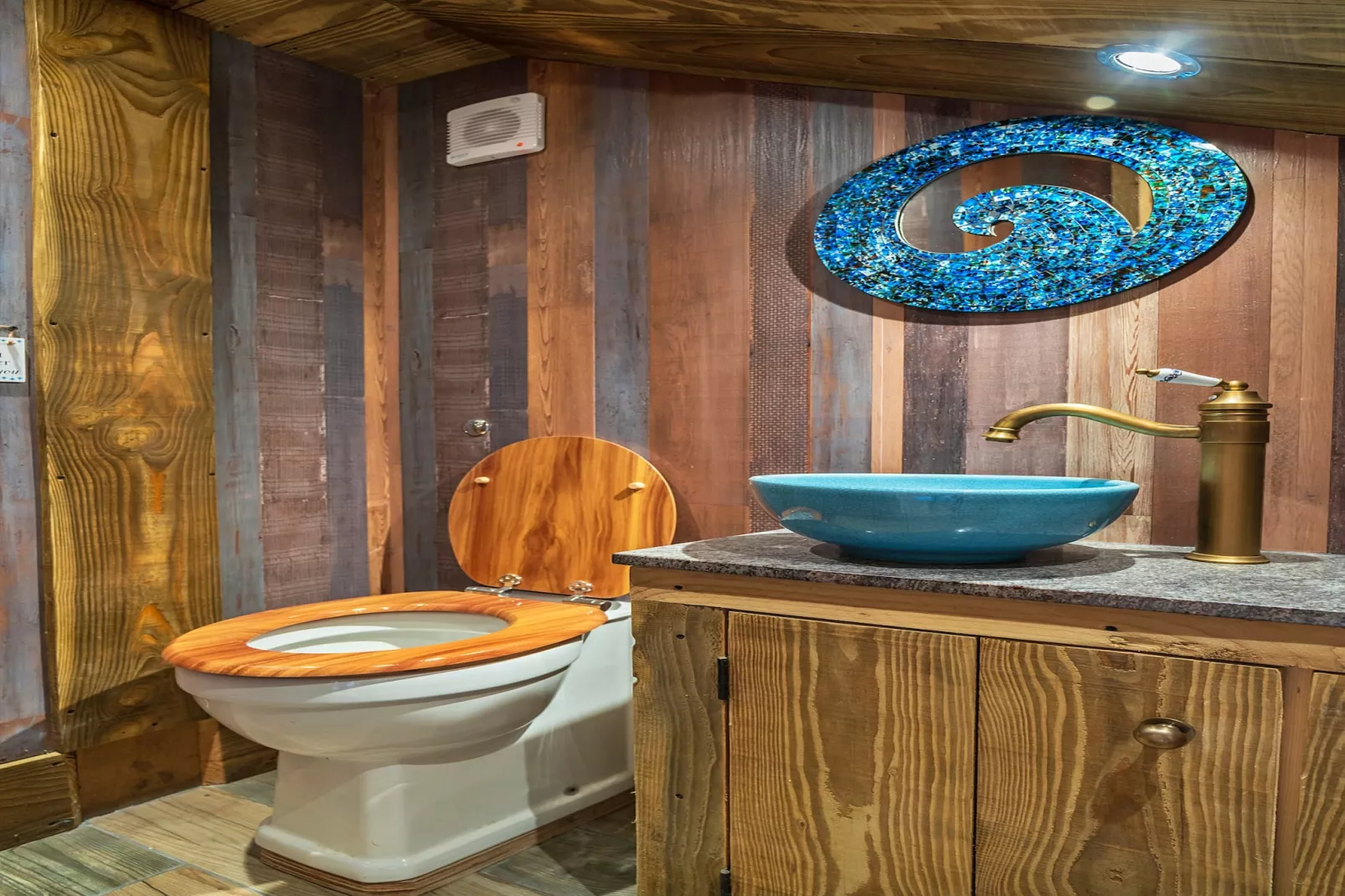 Driftwood-Bathroom