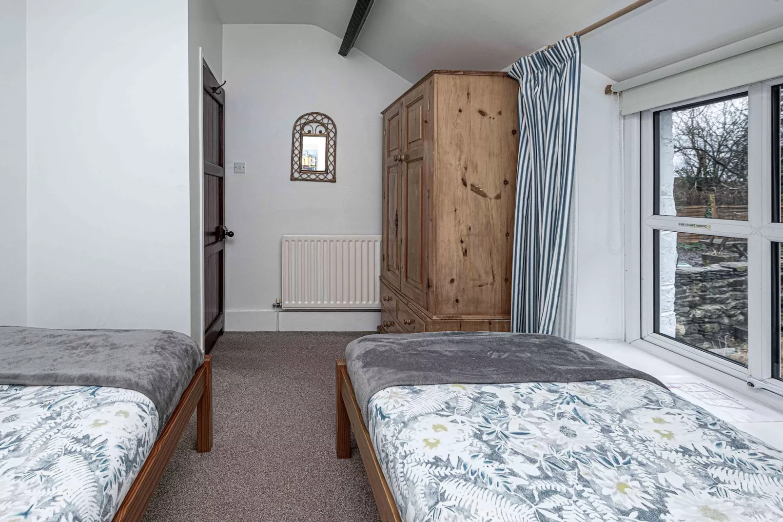Arwel-Bedroom