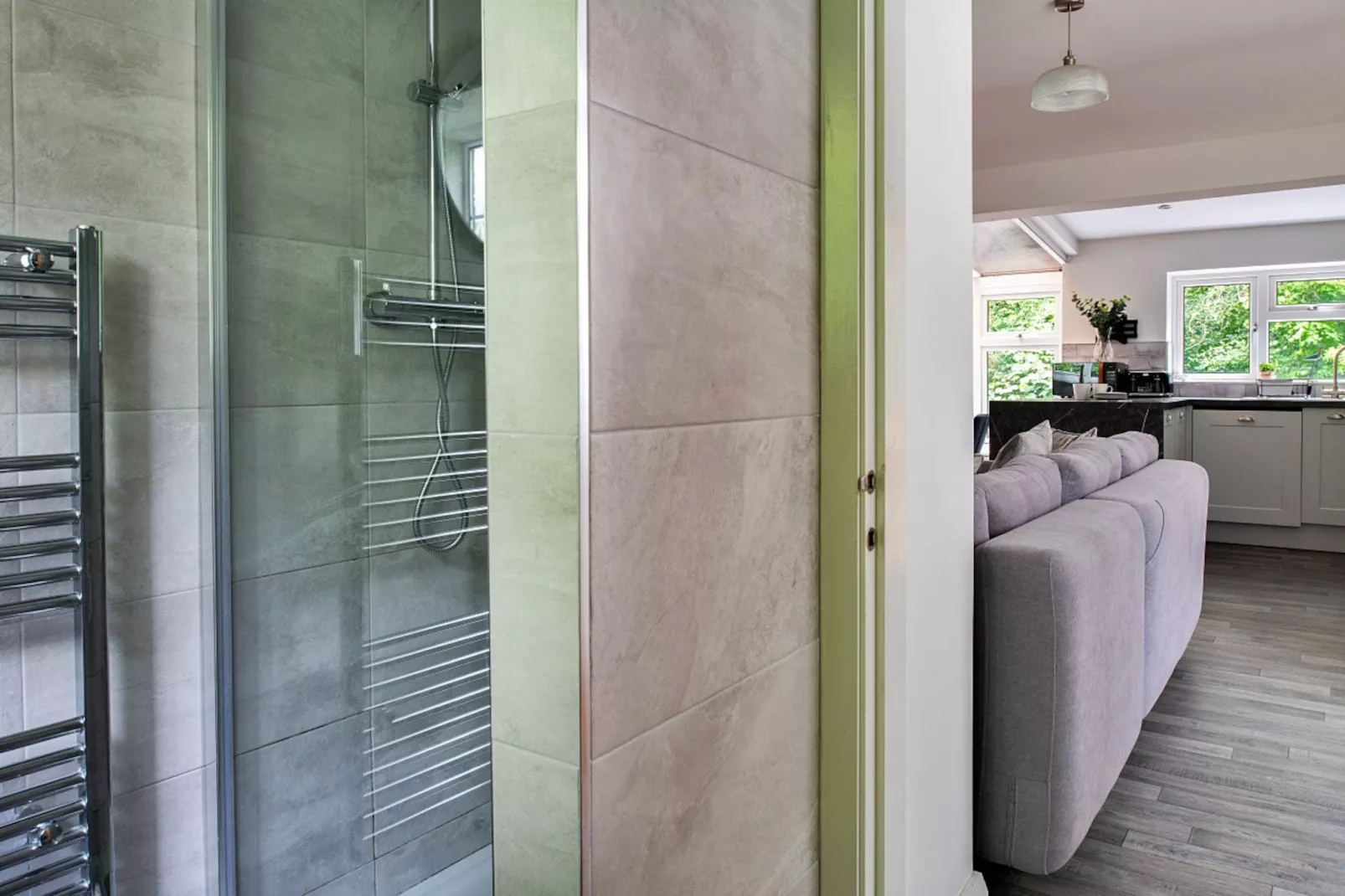 Nant Cottage-Bathroom