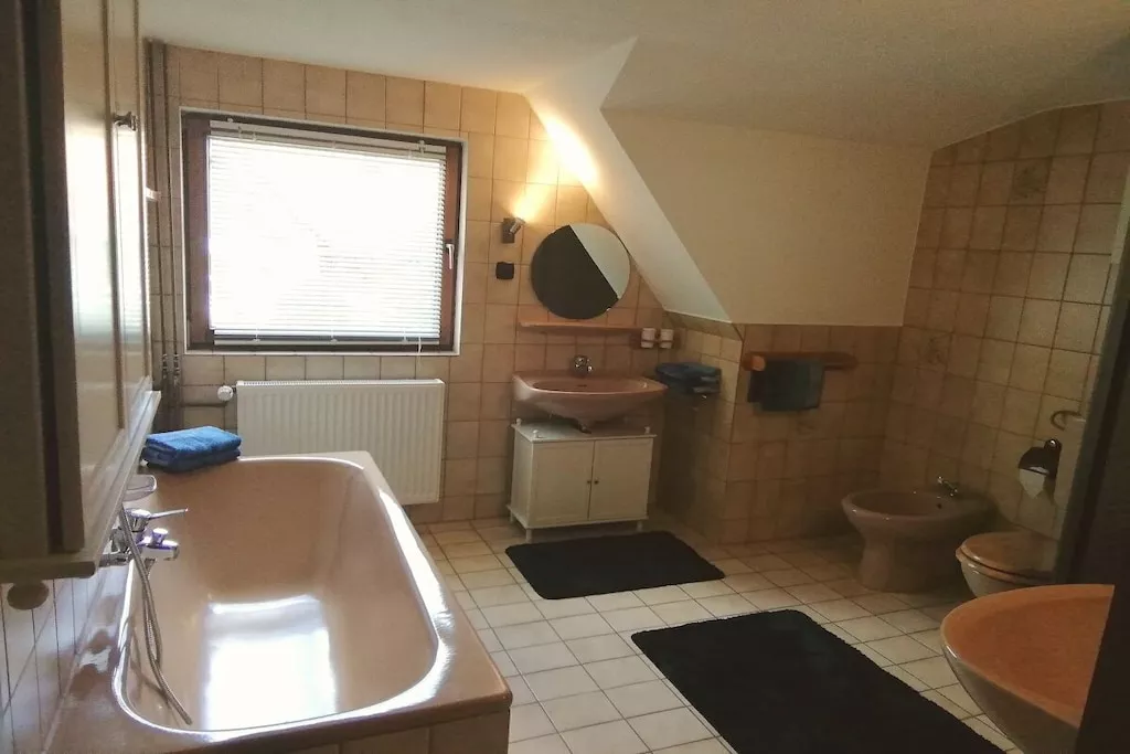 297941-Nicht getaggt