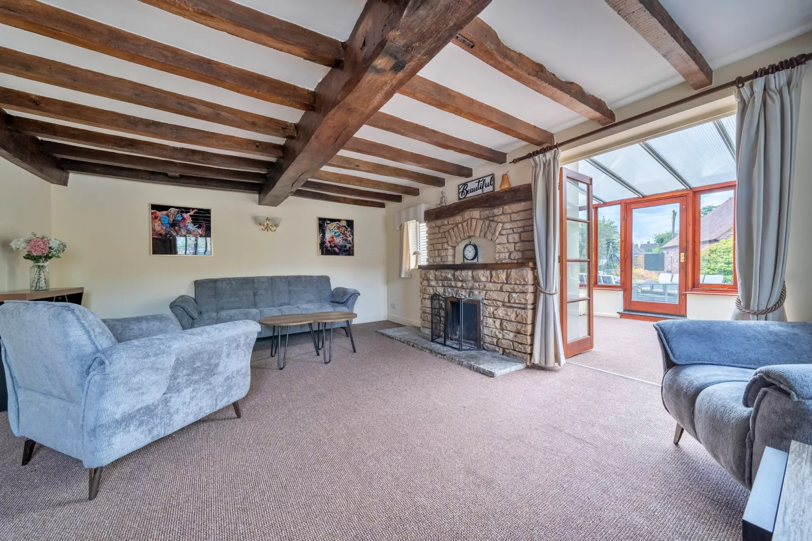 Barn Cottage-Living room