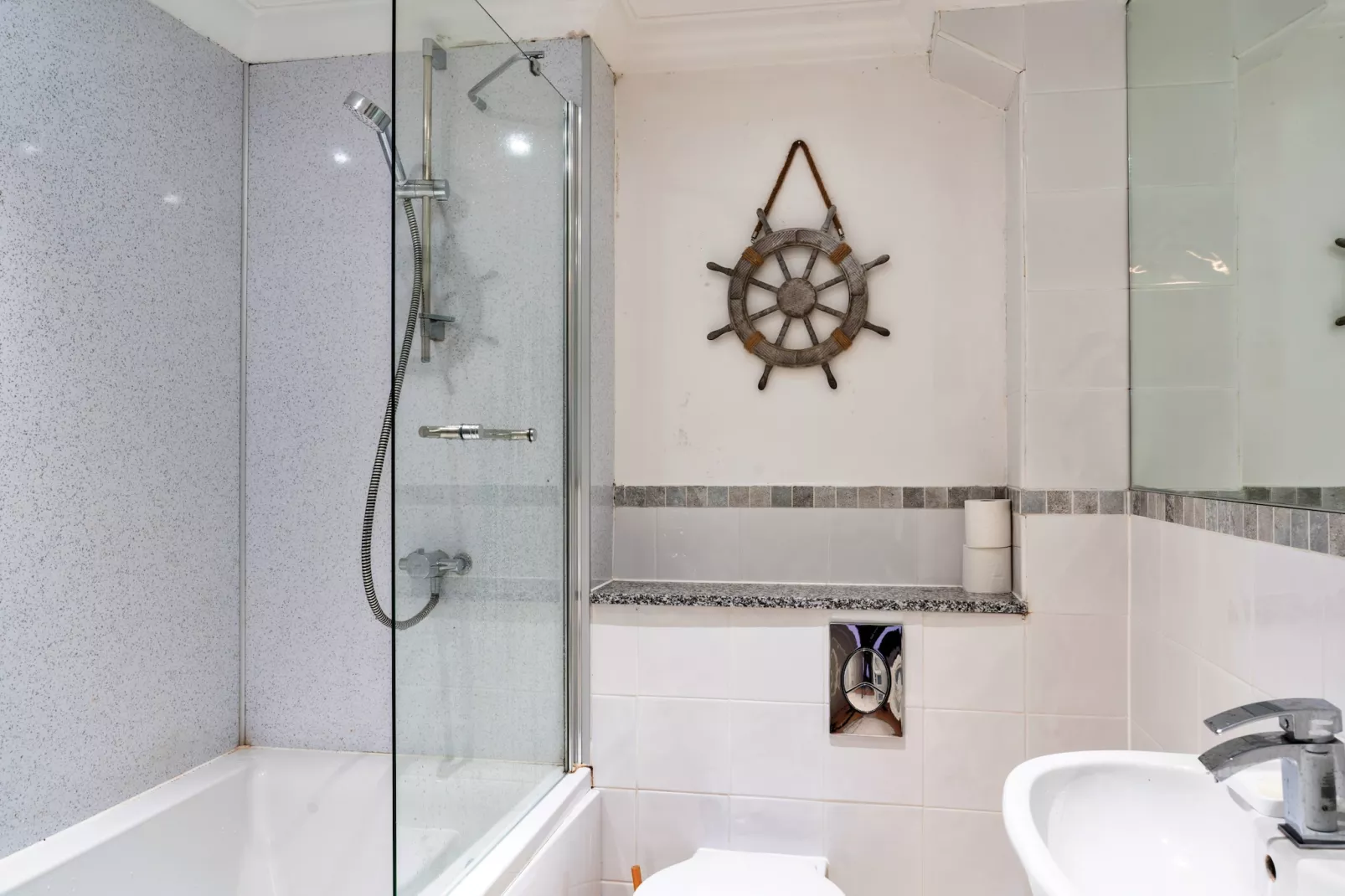 Blue Horizon-Bathroom