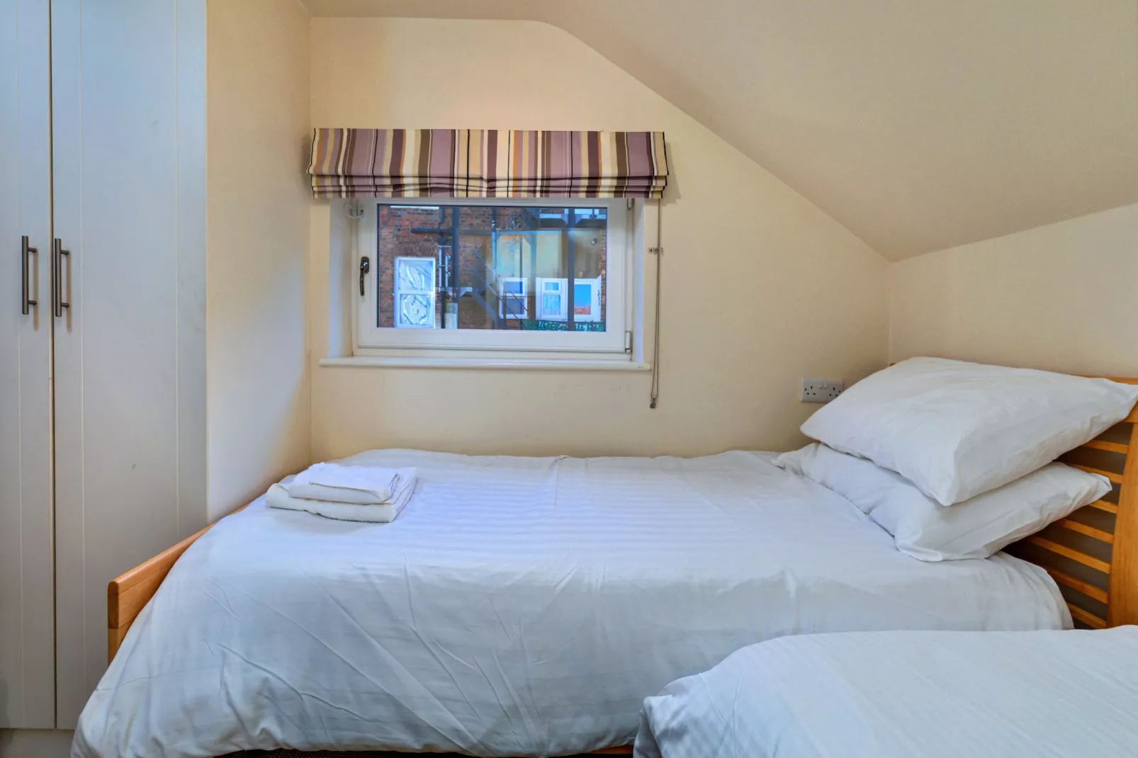 The Boat House-Bedroom