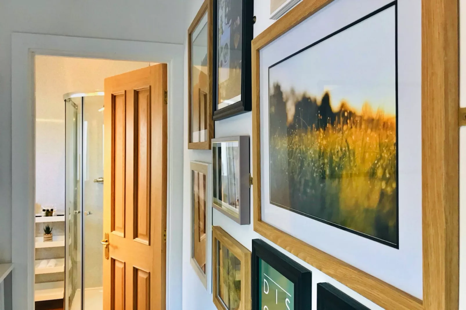 Peak Dale Apartment-Atmosphere