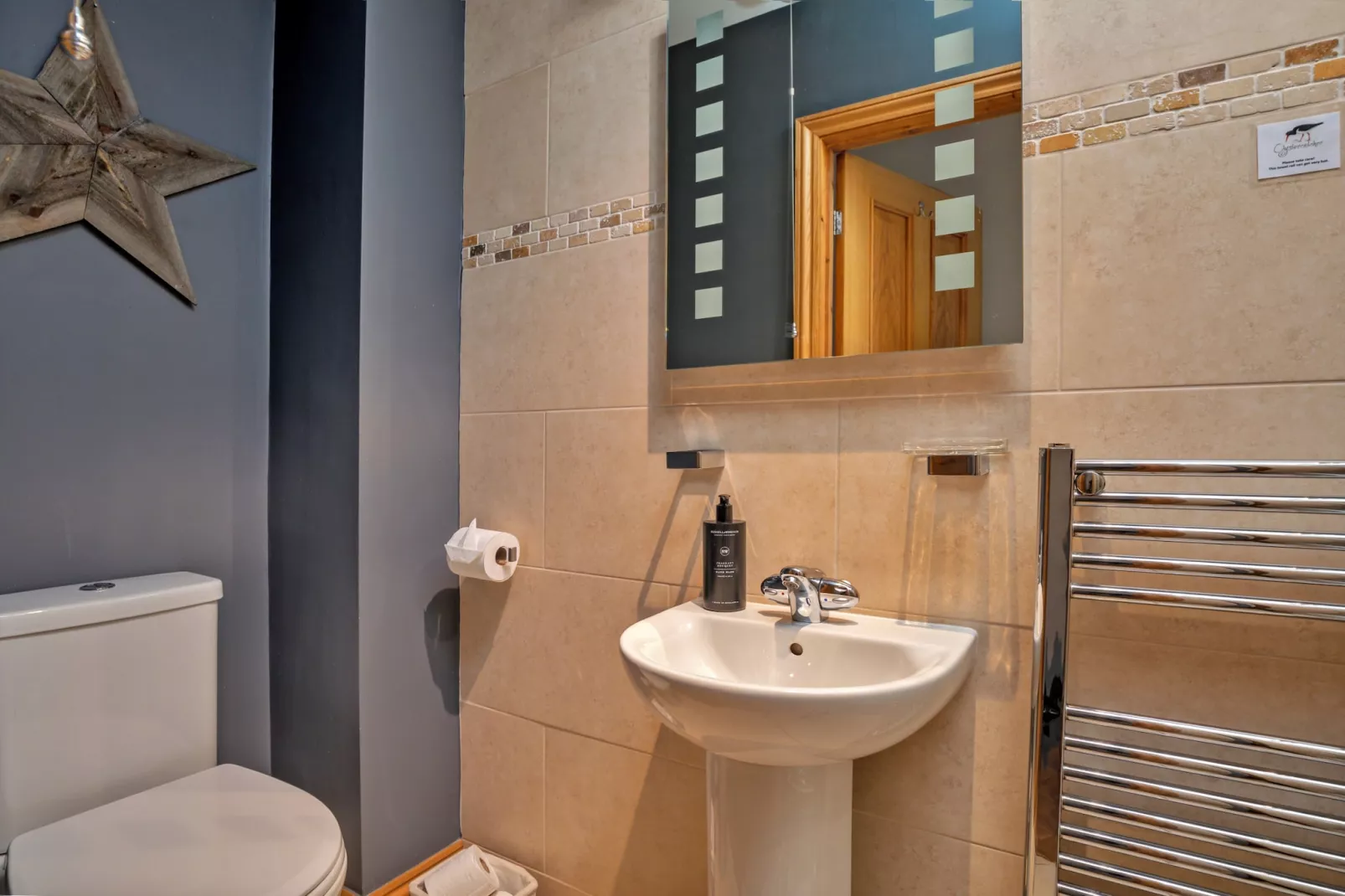 Oystercatcher-Bathroom