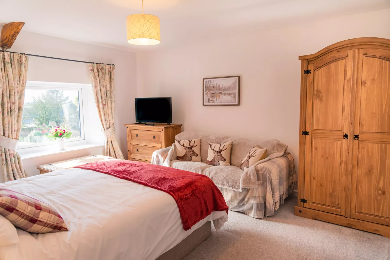 Court Cottage-Bedroom