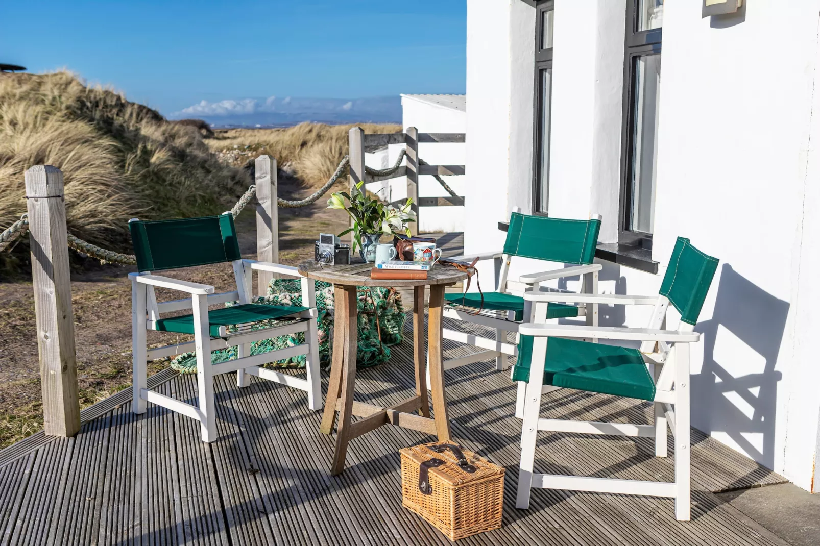Walney Island Lighthouse-Terrace balcony