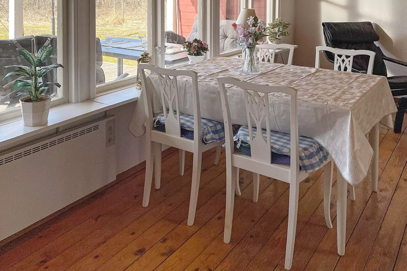 4 person holiday home in ASKERSUND-By Traum-Indoor