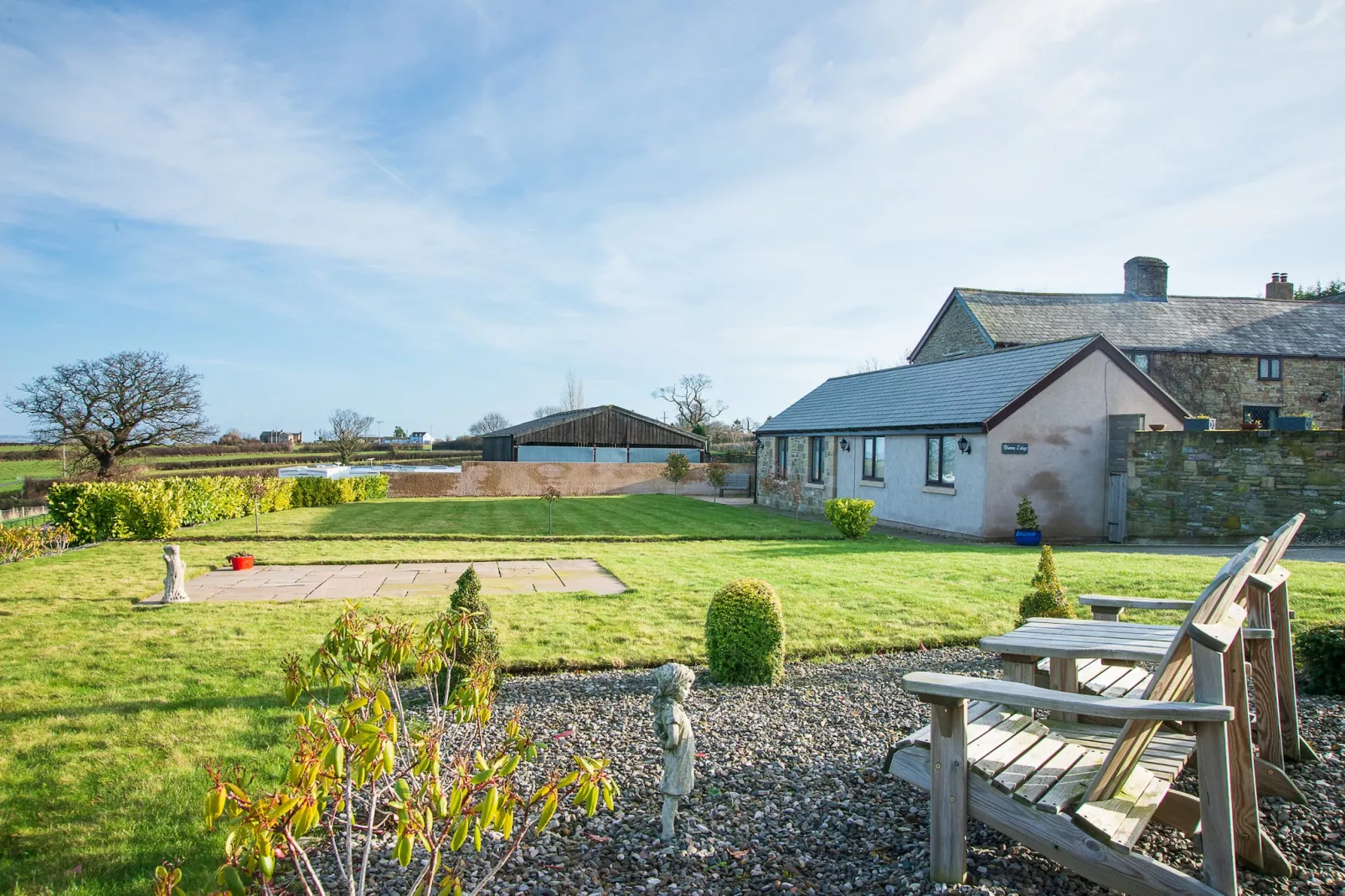 Picton Lodge - Sea Views-Outdoor