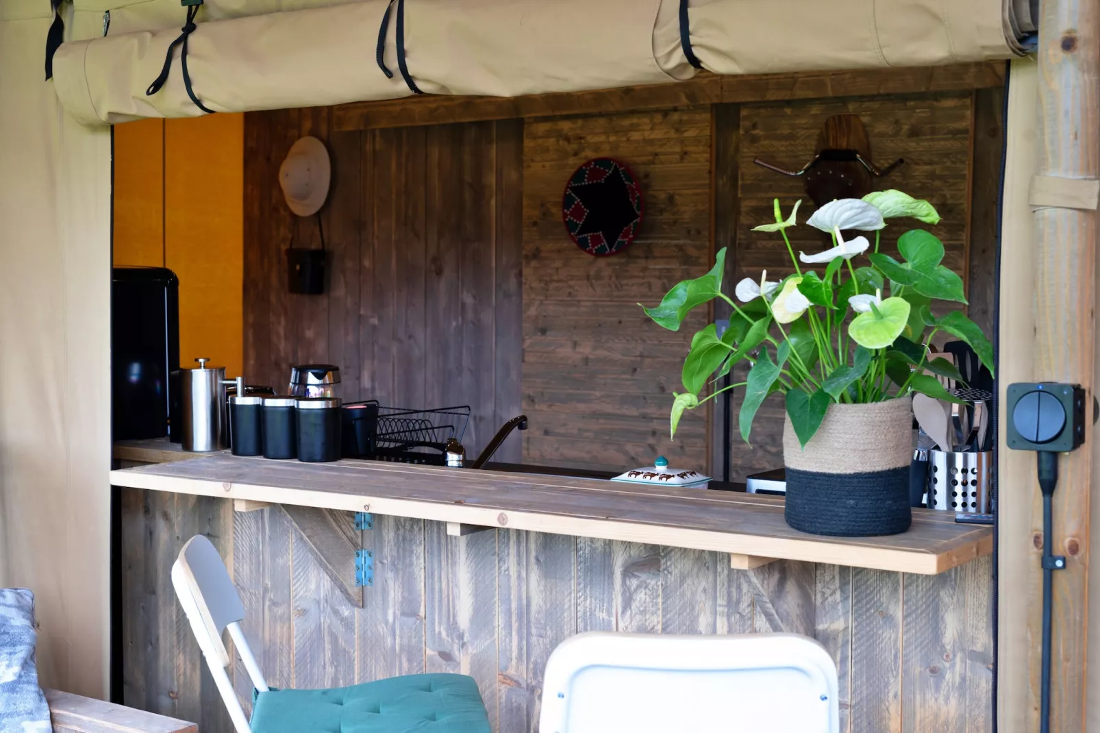 Rusty Lane, Safari Lodge-Kitchen