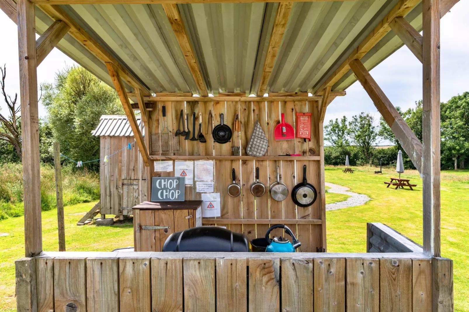 Ash Lotus Belle Tent-Facilities