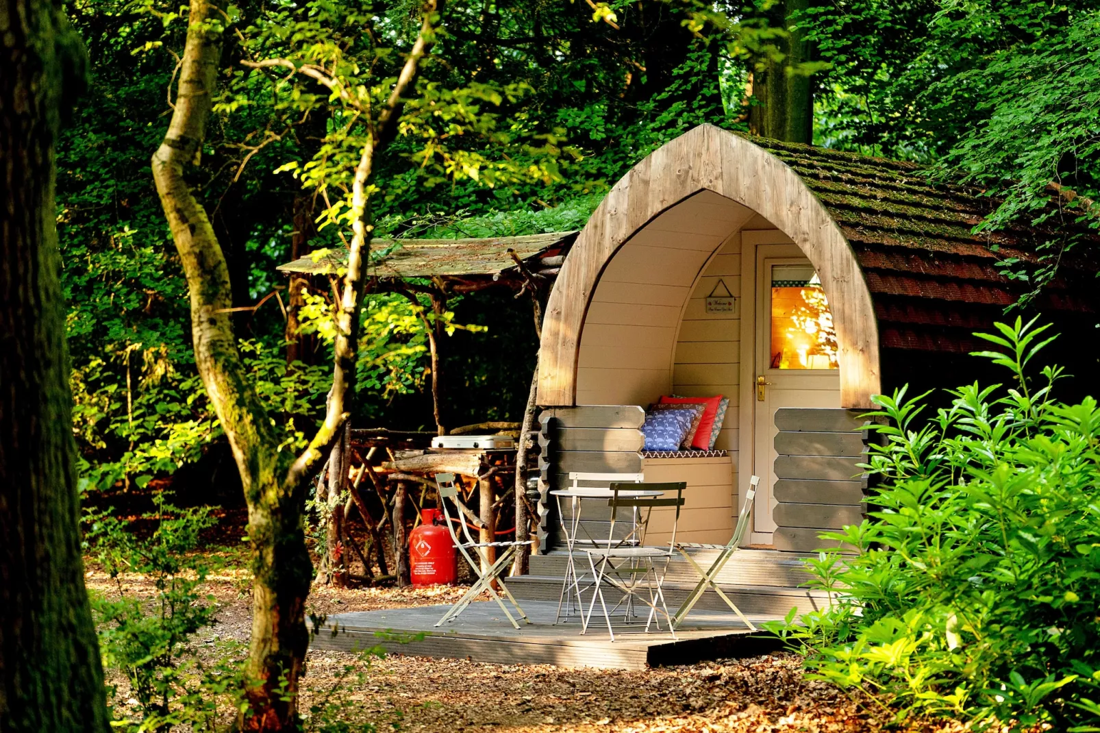 Daisy Glamping Pod-Outdoor