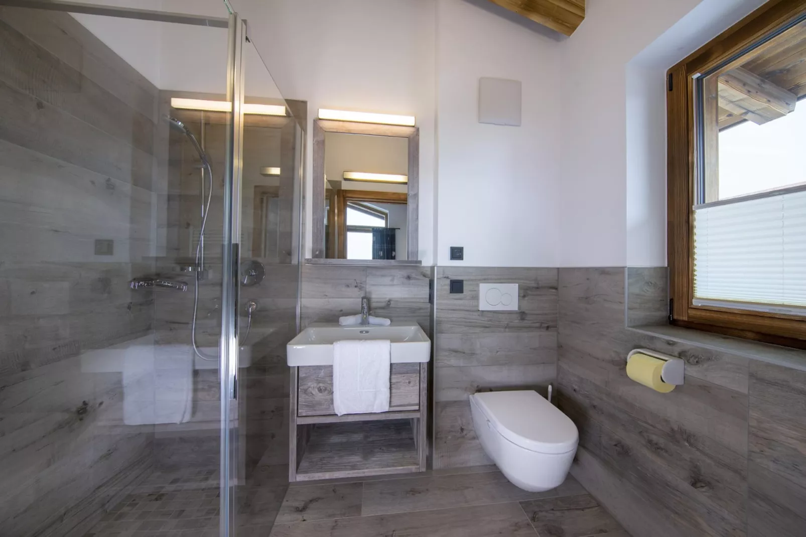 Nationalpark Chalet Hoher Rosshuf-Bathroom