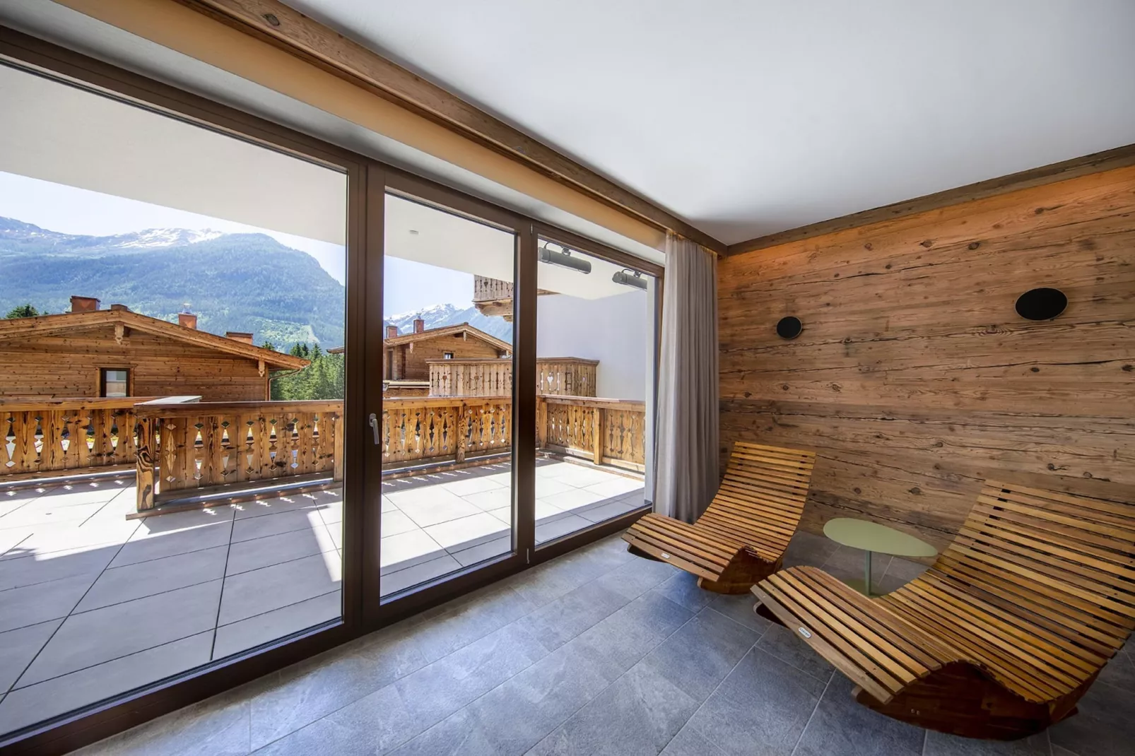 Nationalpark Chalet Mittereggspitze-Terrace balcony