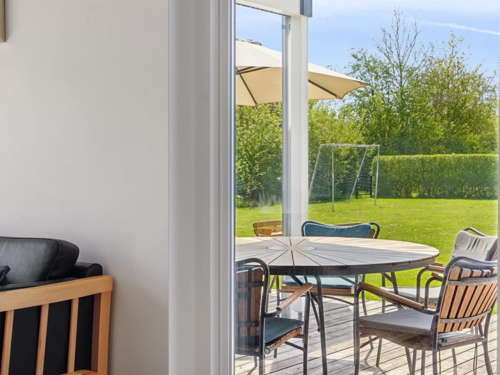"Snari" - 700m from the sea-Drinnen