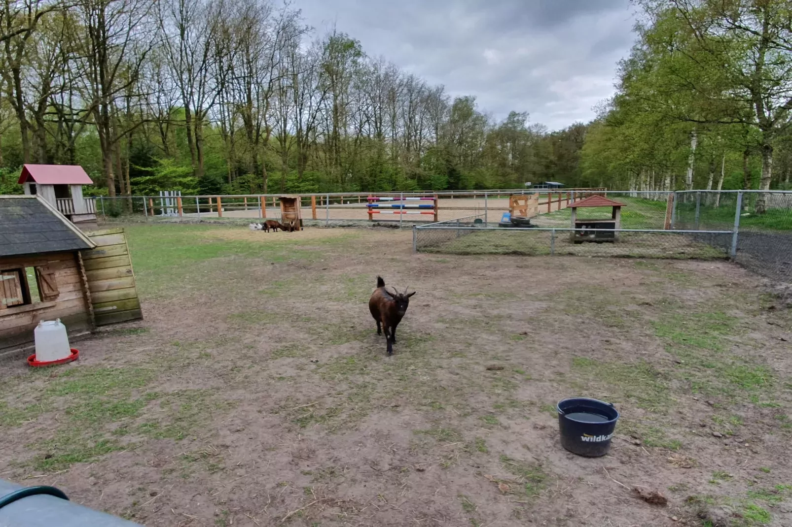 Elperhof Veldlodge-Parkeinrichtungen
