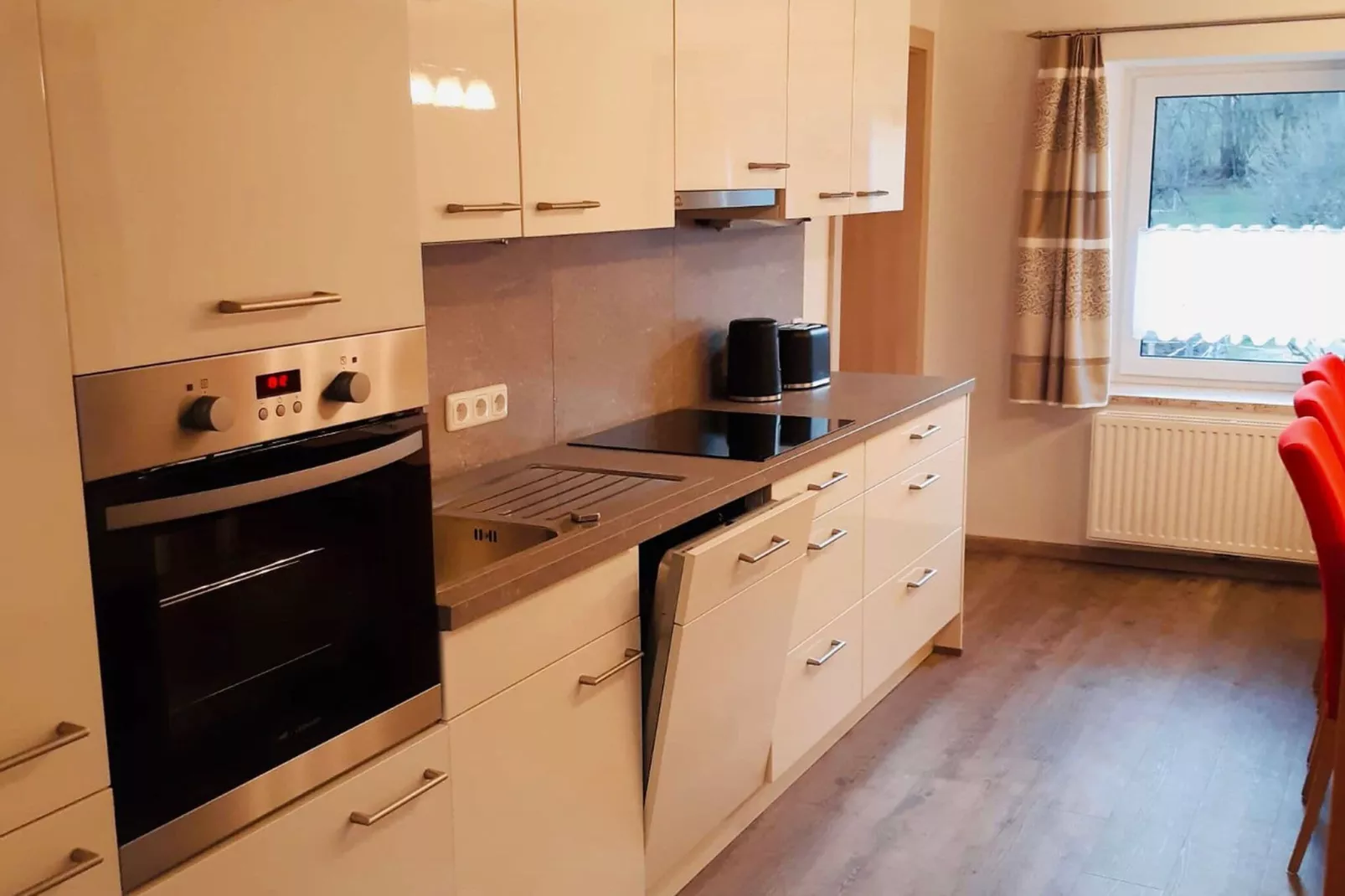Bettinas Ferienwohnung UG-Küche