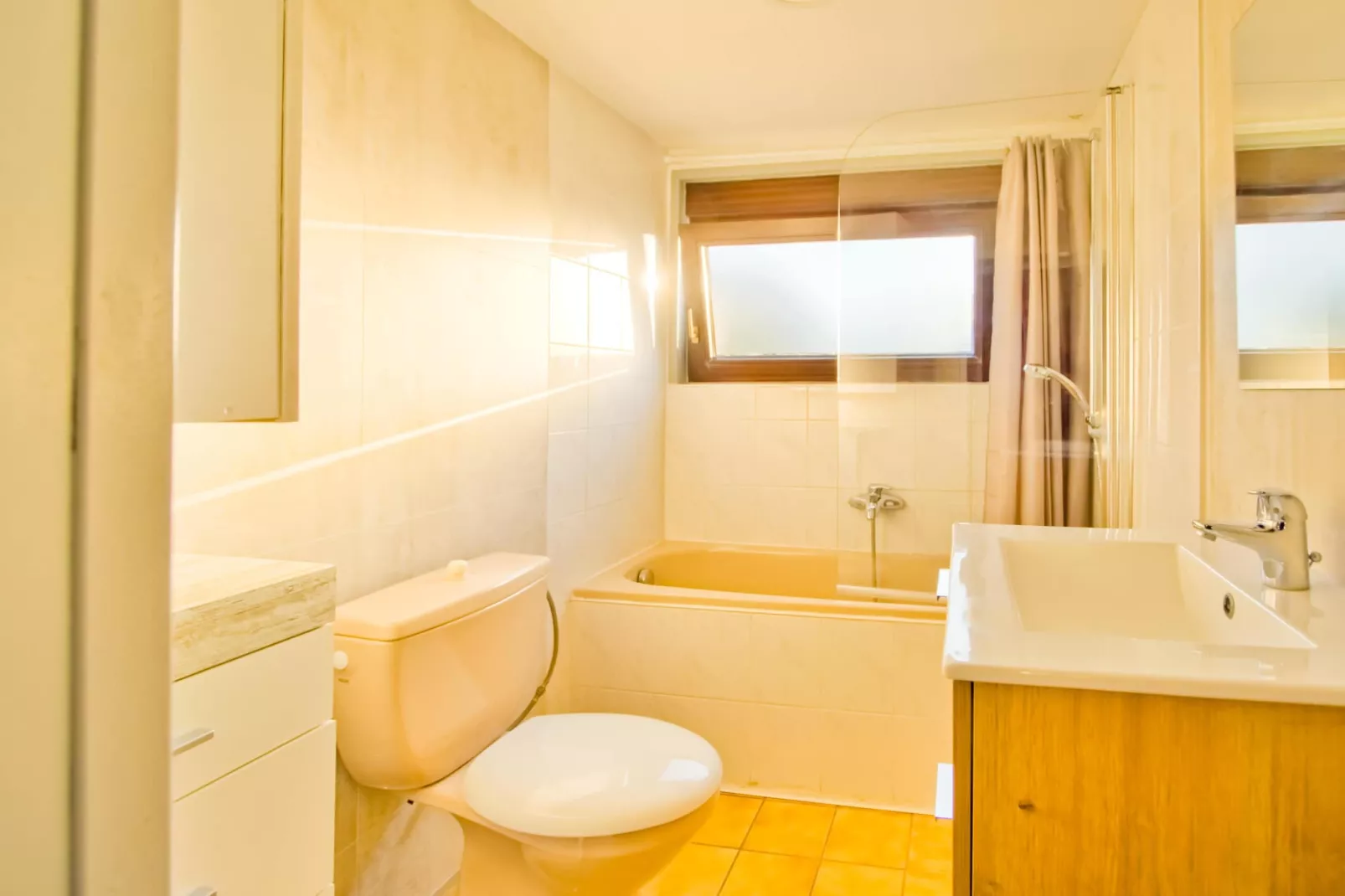 't Bloemenhof-Salle de bain