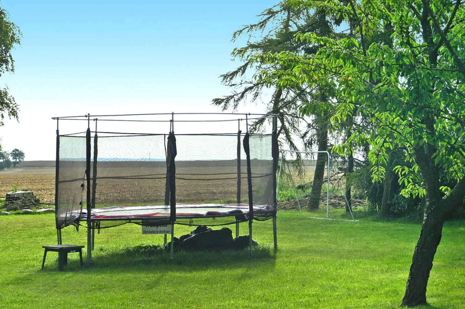 Reihenhaus Vieregge RH 2 links 100 qm-Gardens summer