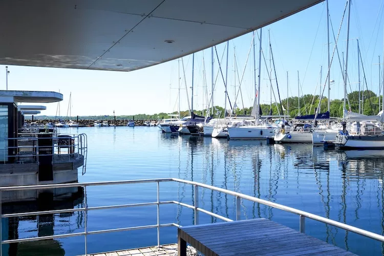 Hausboot Family & Friends LP2 / 4 Personen-Terrace balcony
