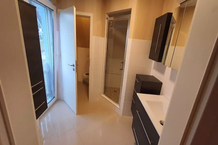 Ferienwohnung Seeblick-Bathroom